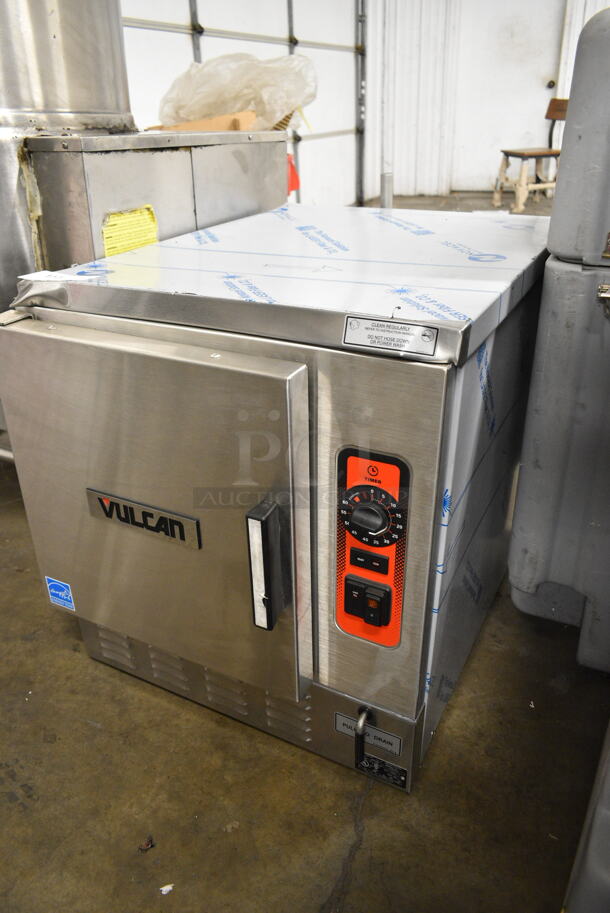 BRAND NEW SCRATCH AND DENT! Vulcan C24EO5AF Stainless Steel Commercial Countertop Electric Powered Single Deck Steam Cabinet. 240 Volts, 3/1 Phase. - Image 3 of 11