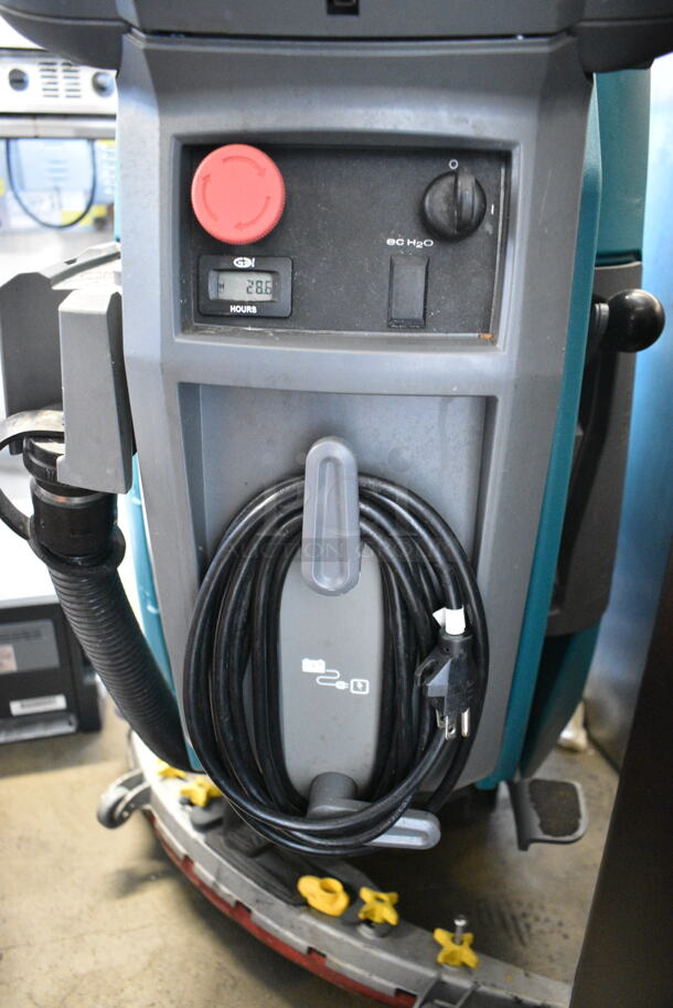 Tennant T300 Commercial Floor Cleaning Machine.  - Image 8 of 9