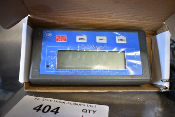 BRAND NEW SCRATCH AND DENT! AvaWeigh 334PZ10 10 lb. Pizza / Portion Scale with Wireless Digital Display and 334PZFPED Foot Pedal - Image 5 of 7