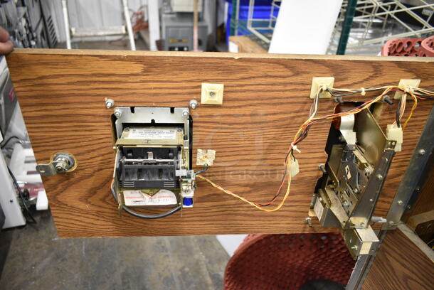 El Dorado Arcade Game w/ Bill and Coin Acceptor. Tested and Working! - Image 7 of 9