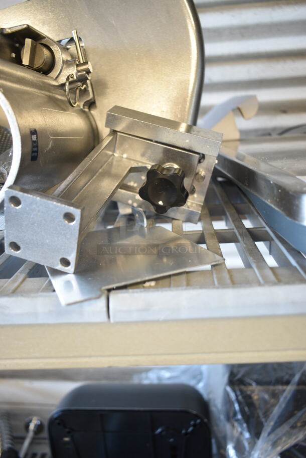 BRAND NEW SCRATCH AND DENT! Nemco Metal Commercial Vegetable Slicer Pieces - Image 3 of 7