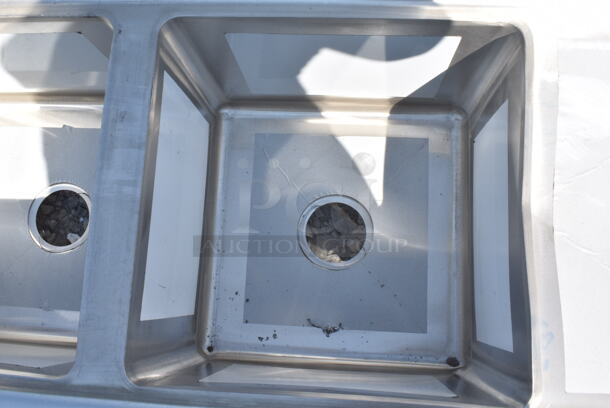 	BRAND NEW SCRATCH AND DENT! Regency 600S31515215 79" 16-Gauge Stainless Steel Three Compartment Commercial Sink with Galvanized Steel Legs and 2 Drainboards - 15" x 15" x 12" Bowls. No Legs. - Image 5 of 8