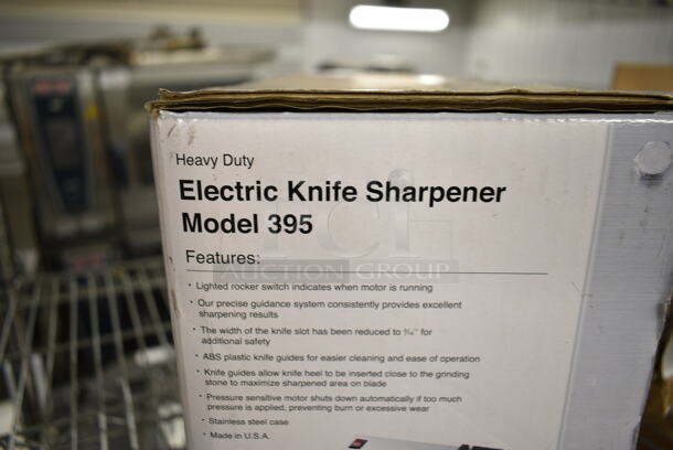 IN ORIGINAL BOX! Edlund 395 Electric Knife Sharpener.  - Image 3 of 3