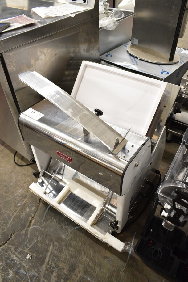 BRAND NEW SCRATCH AND DENT! Estella 348BSL34 Countertop Bread Slicer - 3/4" Slice Thickness, 18 3/4" Max Loaf Length. 110 Volts, 1 Phase. Tested and Working! - Image 3 of 9