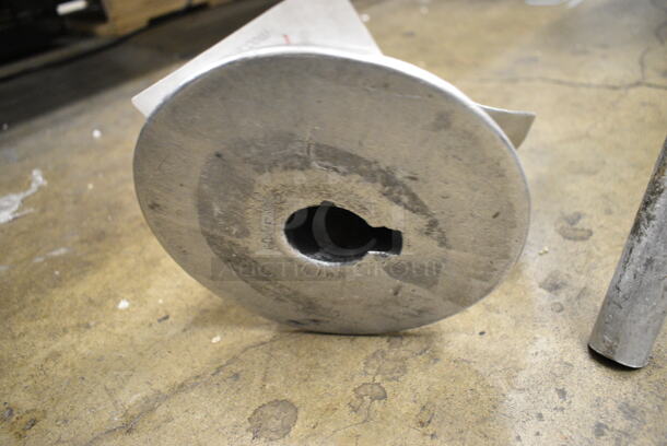 BRAND NEW SCRATCH AND DENT! Hobart VMLH60 Metal Commercial Dough Hook Attachment for Mixer.   - Image 5 of 8