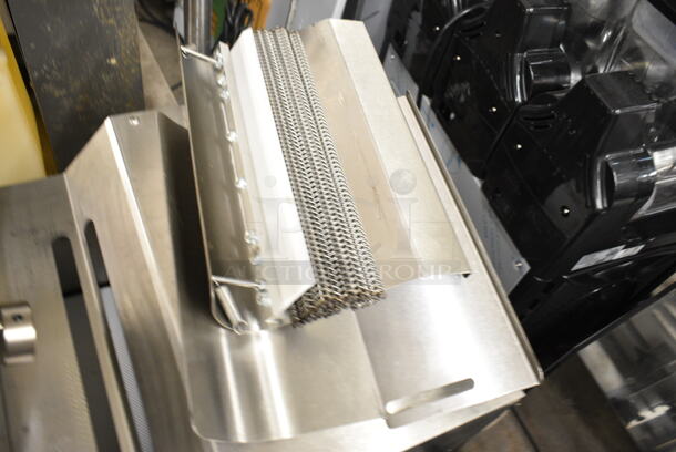 BRAND NEW SCRATCH AND DENT! Somerset CDR-170 Stainless Steel Commercial Countertop Dough Sheeter. 115 Volts, 1 Phase. Tested and Working!  - Image 5 of 12