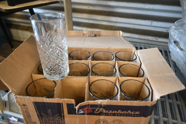 BRAND NEW SCRATCH AND DENT! Box of 12 Pasabache 52820 Timeless Vintage 10.5 oz. Long Drink Glass.  - Image 4 of 5