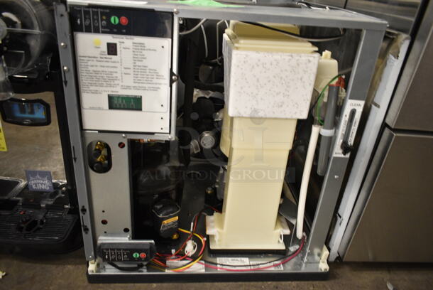 BRAND NEW SCRATCH AND DENT! 2024 Scotsman NS0622A-1B Prodigy Plus Series 22" Stainless Steel Commercial Nugget Ice Machine - 643 lb. 115 Volts, 1 Phase. - Image 4 of 8