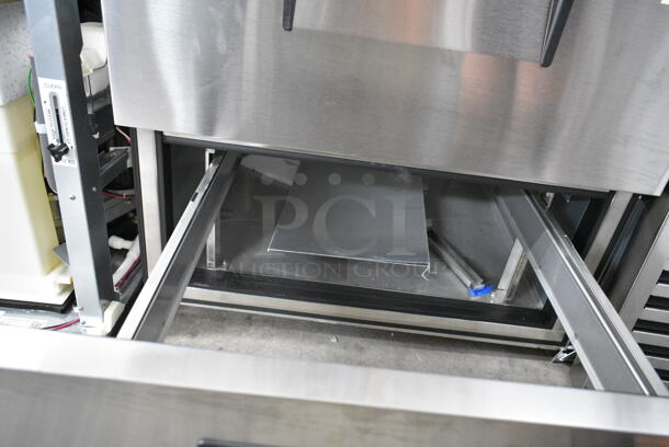 BRAND NEW SCRATCH AND DENT! 2024 True TPP-AT-44D-2-HC Stainless Steel Commercial 44 5/8" Refrigerated Pizza Prep Table with Two Drawers. 115 Volts, 1 Phase. Tested and Working! - Image 9 of 11