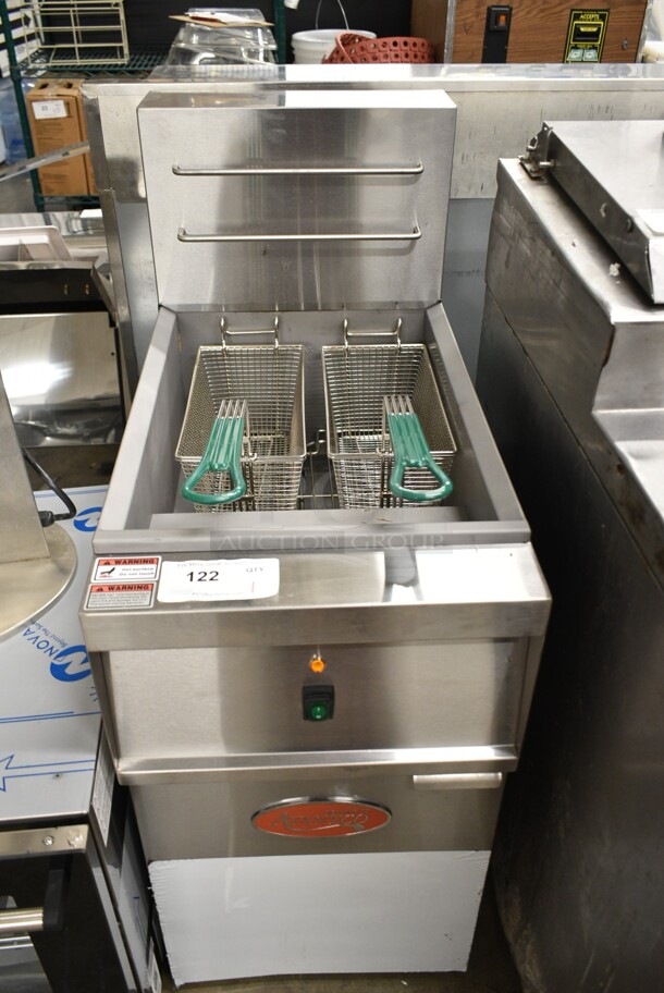 BRAND NEW SCRATCH AND DENT! 2024 Avantco 177EF40C Stainless Steel Commercial Floor Style 40 lb. Electric Powered Deep Fat Fryer w/ 2 Metal Fry Baskets. 208 Volts, 3 Phase.  - Image 4 of 8