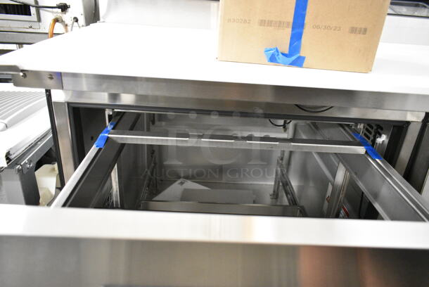 BRAND NEW SCRATCH AND DENT! 2024 True TPP-AT-44D-2-HC Stainless Steel Commercial 44 5/8" Refrigerated Pizza Prep Table with Two Drawers. 115 Volts, 1 Phase. Tested and Working! - Image 10 of 11