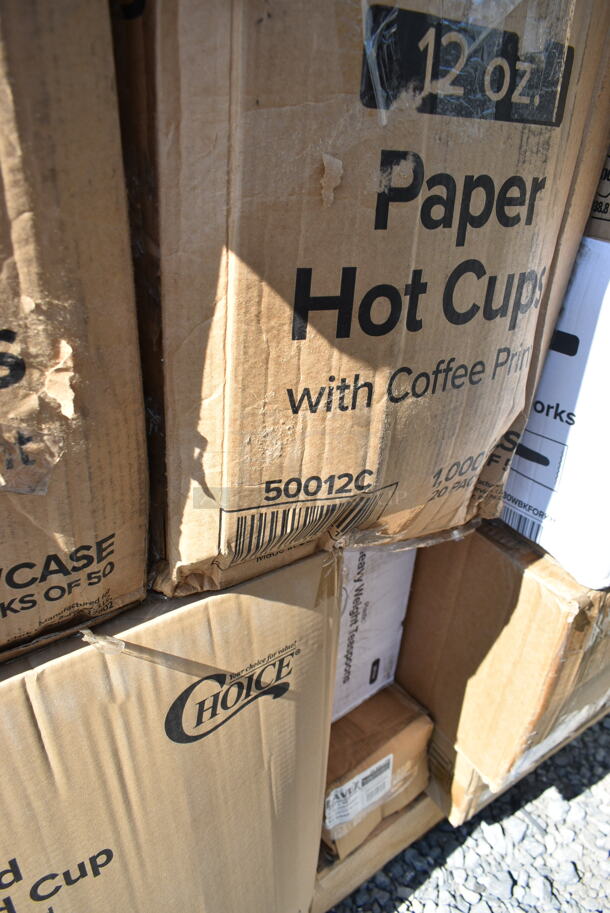 PALLET LOT of 41 BRAND NEW Boxes Including 2 Box 760SOUP8KPA Choice 8 oz. Kraft Poly-Coated Paper Food Cup with Vented Paper Lid - 250/Case, 50012C Choice 12 oz. Coffee Print Poly Paper Hot Cup - 1000/Case, 130WHSPOONH Choice White Heavy Weight Plastic Teaspoon - 1000/Case, 500CFT Lavex White C-Fold Standard Weight Towel - 2400/Case, 5014046XXH Lavex Pro 45 Gallon 3 Mil 40" x 46" Low Density Heavy-Duty Industrial Contractor Black Trash Bag / Can Liner - 50/Case, 130WHSPOONH Choice White Heavy Weight Plastic Teaspoon - 1000/Case, 130WBKFORKH Choice Black Heavy Weight Wrapped Plastic Fork - 1000/Case, 500LFLAT Choice Clear Flat Lid with Straw Slot - 9, 12, 16, 20, and 24 oz. - 1000/Case, 50010RIPKRPE Choice 10 oz. Double Wall Ripple Kraft Paper Hot Cup - 500/Case, 129MCR16B Choice 16 oz. Black 6 1/4" Round Microwavable Heavy Weight Container with Lid - 150/Case, 129MCS24B Choice 24 oz. Black Rectangular Microwavable Heavy Weight Container with Lid 8" x 5 1/4" x 2" - 150/Case, 50010W Choice 10 oz. White Poly Paper Hot Cup - 1000/Case, 124ASEAS12 American Metalcraft ASEAS12 12" Round Silver Hammered Aluminum Seafood Tray, 127CH16F Choice 16 oz. Clear RPET Tall Hinged Deli Container - 200/Case, 4 Box 475TCC0602 Lavex 6 9/16" x 2" Round Stainless Steel In-Counter Trash Chute. 41 Times Your Bid!  - Image 6 of 12