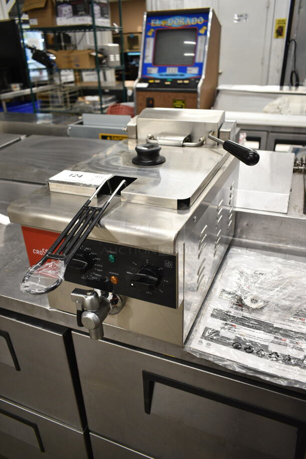 BRAND NEW SCRATCH AND DENT! 2023 Crosson EF-6V Stainless Steel Commercial Countertop Electric Powered Fryer w/ Metal Fry Basket and Lid. 120 Volts, 1 Phase. - Image 2 of 7
