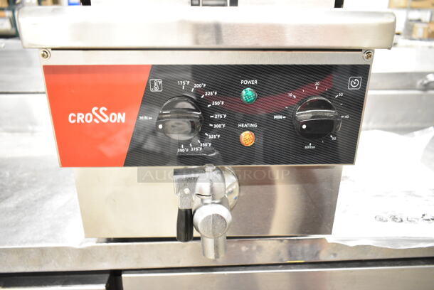 BRAND NEW SCRATCH AND DENT! 2023 Crosson EF-6V Stainless Steel Commercial Countertop Electric Powered Fryer w/ Metal Fry Basket and Lid. 120 Volts, 1 Phase. - Image 4 of 7