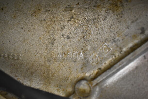 Berkel Stainless Steel Commercial Countertop Meat Slicer w/ Blade Sharpener. Tested and Working! - Image 8 of 9