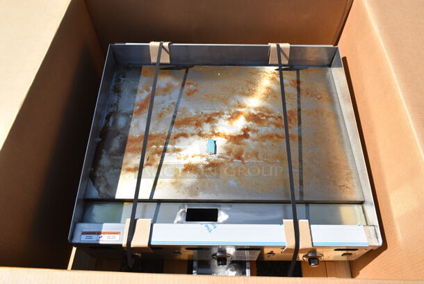 LIKE NEW! 2022 Wolf by Vulcan ASA36-24 -NAT Natural Gas 36" Countertop Griddle with Snap-Action Thermostatic Controls - 81,000 BTU - Image 2 of 5