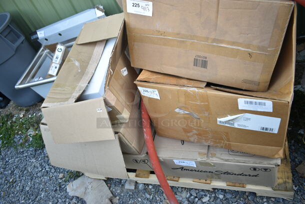 2 BRAND NEW SCRATCH AND DENT! Items Including 76A9134004EC020 American Standard 9134004EC.020 Decorum 21" x 20 1/4" White Vitreous China Single Bowl Wall-Mount Lavatory with EverClean and 4" Centerset and 865VTA56CHK GE VTA56CHK Coin Housing Kit. 2 Times Your Bid!  - Image 2 of 4