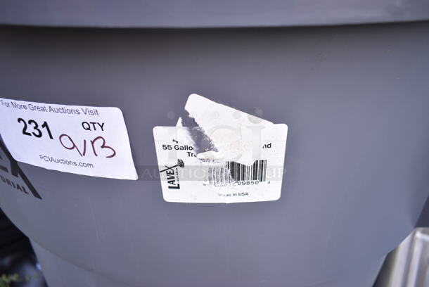 BRAND NEW SCRATCH AND DENT! Lavex Gray Poly 55 Gallon Trash Can.  - Image 4 of 4