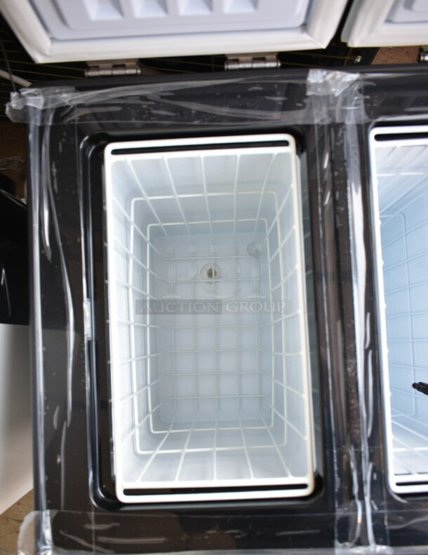 BRAND NEW SCRATCH AND DENT! Whynter FM-62DZ 62 Quart Dual Zone Portable Refrigerator and Deep Freezer Chest, AC 110V/ DC 12V, Real Freezer for Car, Home, and RV, -8°F to 50°F Temperature Range. 115 Volts, 1 Phase. Tested and Working! - Image 5 of 8
