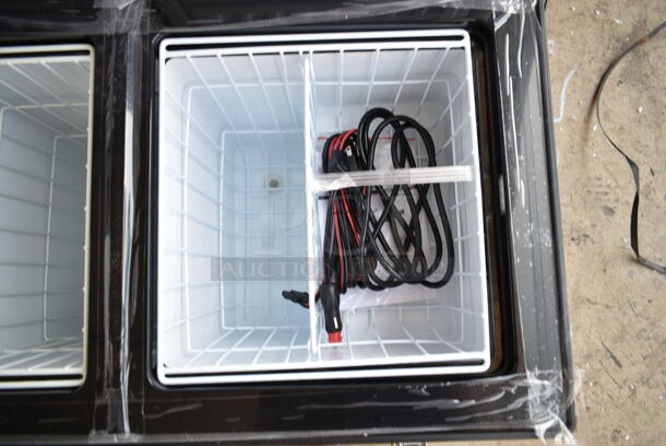 BRAND NEW SCRATCH AND DENT! Whynter FM-62DZ 62 Quart Dual Zone Portable Refrigerator and Deep Freezer Chest, AC 110V/ DC 12V, Real Freezer for Car, Home, and RV, -8°F to 50°F Temperature Range. 115 Volts, 1 Phase. Tested and Working! - Image 6 of 8