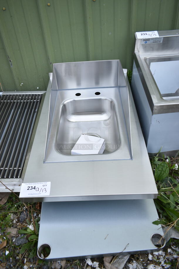 BRAND NEW SCRATCH AND DENT! Regency 600TBSDM1830 30" x 18" 18 Gauge Type 304 Stainless Steel Filler Table with Drop-In Sink - Image 4 of 7