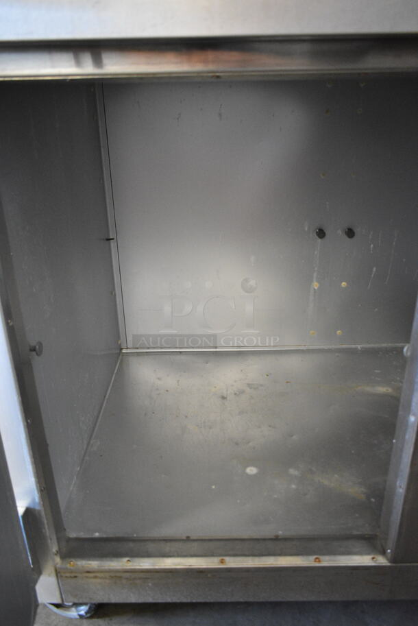 Traulsen G20000 Stainless Steel Commercial 4 Half Size Door Reach In Cooler on Commercial Casters. 115 Volts, 1 Phase. Tested and Powers On But Does Not Get Cold - Image 5 of 8
