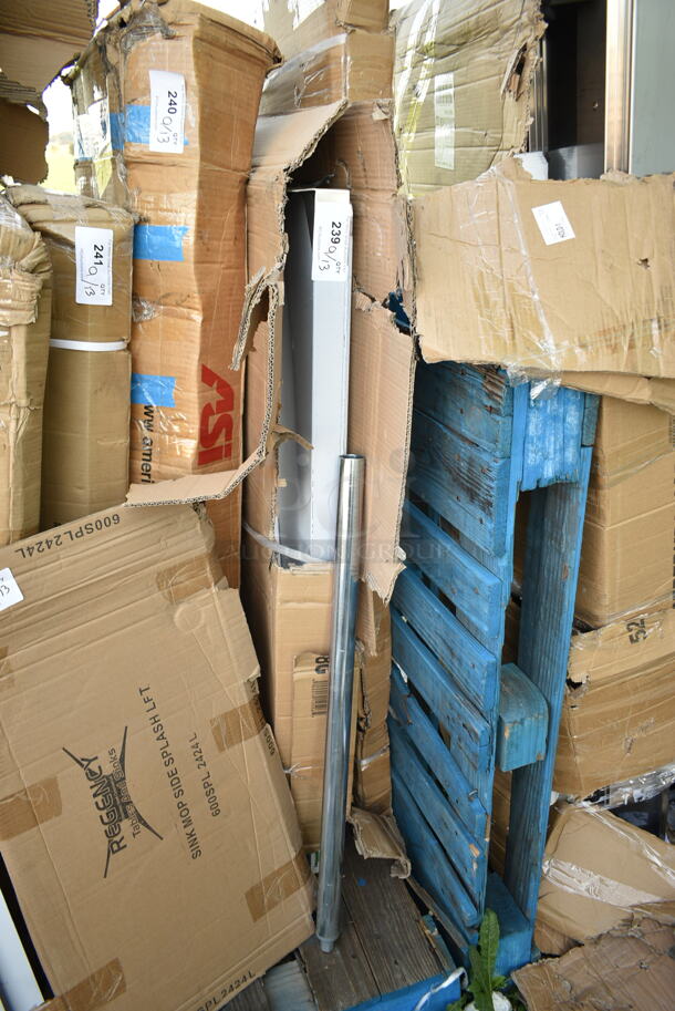 BRAND NEW SCRATCH AND DENT! Regency 600ES3048G 30" x 48" 16-Gauge Stainless Steel Equipment Stand with Galvanized Undershelf. May Be Missing Pieces.  - Image 2 of 3