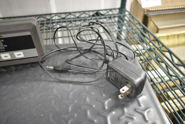 Pelouze 4040 Metal Countertop 400 Pound Capacity Scale. Tested and Working! - Image 4 of 8