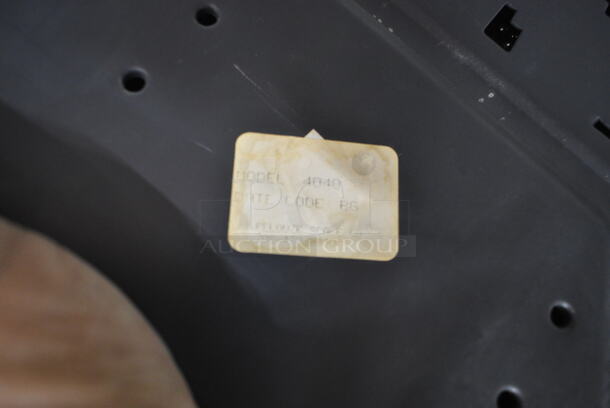 Pelouze 4040 Metal Countertop 400 Pound Capacity Scale. Tested and Working! - Image 8 of 8