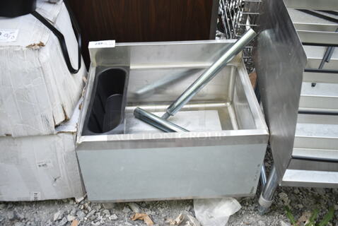 BRAND NEW SCRATCH AND DENT! Stainless Steel Ice Bin w/ Cold Plate. Missing 2 Legs