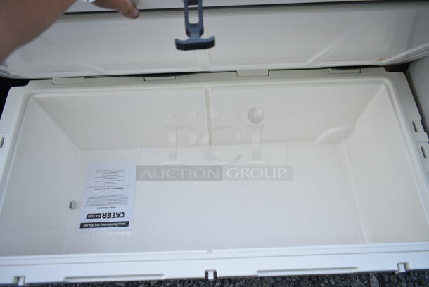 BRAND NEW SCRATCH AND DENT! CaterGator CG200WH White 210 Qt. Rotomolded Extreme Outdoor Cooler / Ice Chest - Image 4 of 5