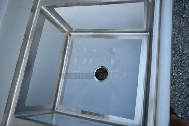 BRAND NEW SCRATCH AND DENT! Regency 600S42424224 Stainless Steel 4 Bay Sink w/ Dual Drain Board. No Legs. Bays 24x24x13.5. Drain Boards 22x26 - Image 7 of 10