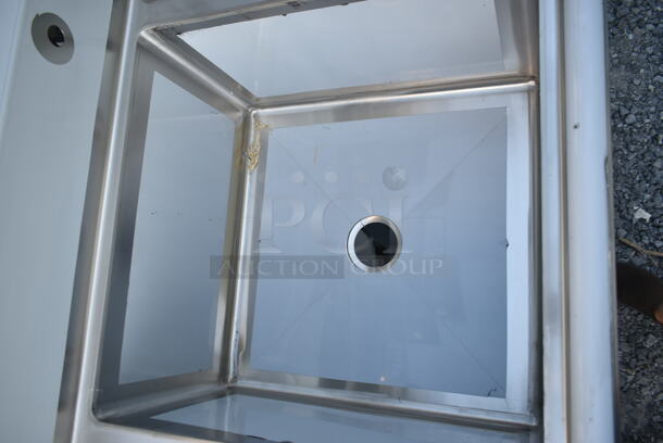 BRAND NEW SCRATCH AND DENT! Regency 600S42424224 Stainless Steel 4 Bay Sink w/ Dual Drain Board. No Legs. Bays 24x24x13.5. Drain Boards 22x26 - Image 8 of 10