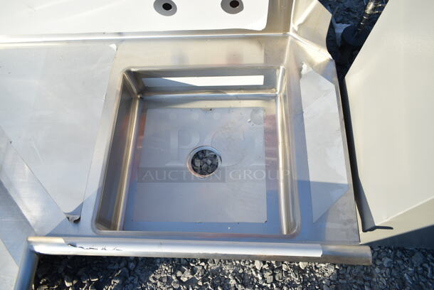 BRAND NEW SCRATCH AND DENT! Regency 600DDTI48L 4' 16-Gauge Stainless Steel Soiled L-Shape Dishtable - Left Island. No Legs.  - Image 4 of 6