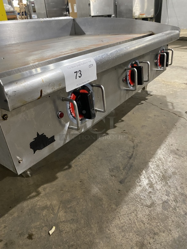 Star Max Commercial Countertop Electric Powered Flat Top Griddle! With Back And Side Splashes! All Stainless Steel! On Small Legs! - Image 5 of 5