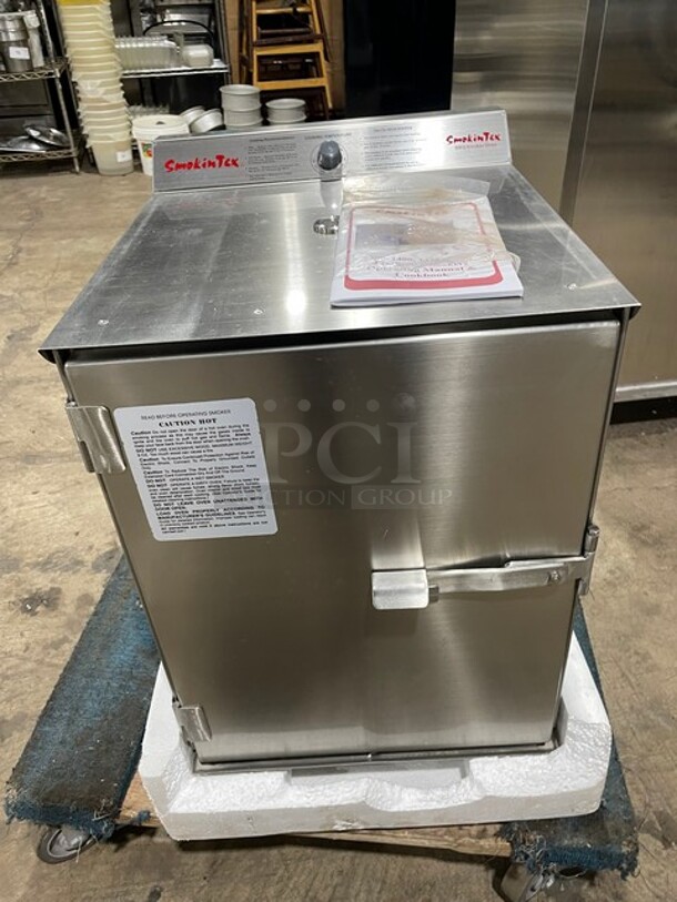 BRAND NEW IN THE BOX! Smokin Tex' Electric Powered Smoker/Slow Cooking Oven! Model: 1400 SN: 140014908064! 110V 1 Phase! On Casters! - Image 2 of 10