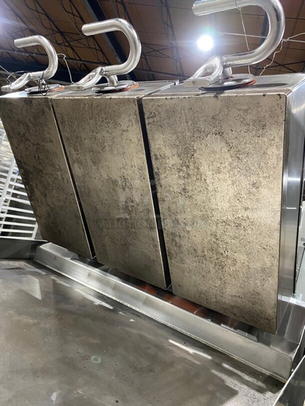 WOW! LATE MODEL! 2017 Taylor Gas Powered Planten 2-Sided Grill! With Back And Side Splashes! All Stainless Steel! On Casters! Model: L81122 SN: M7116813 - Image 7 of 12