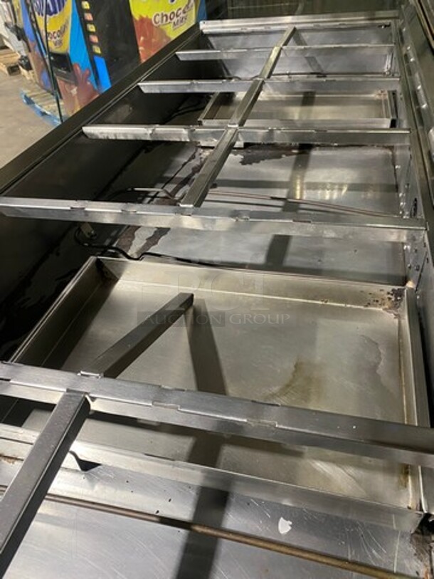 Henny Penny Commercial Countertop Electric Powered Heated Food Display Case Merchandiser! With Rear Access Sliding Doors! Stainless Steel Body! Model: HMR106 SN: HA0610047 120/208V 60HZ 1 Phase - Image 5 of 10