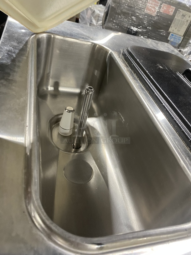 Nice! TAYLOR CROWN Commercial 3 Handle Soft Serve Ice Cream Machine! All Stainless Steel! On Casters! Model C723-33 Serial M2088206 208-230V/60Hz/3 Phase - Image 7 of 8
