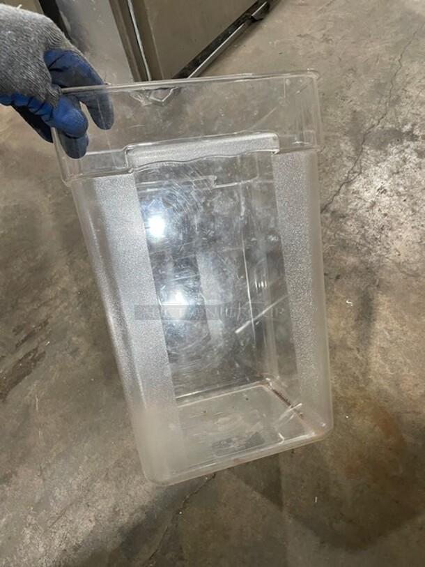 ALL ONE MONEY! Thunder Group Commercial Poly Food Measuring Bins!  - Image 4 of 5