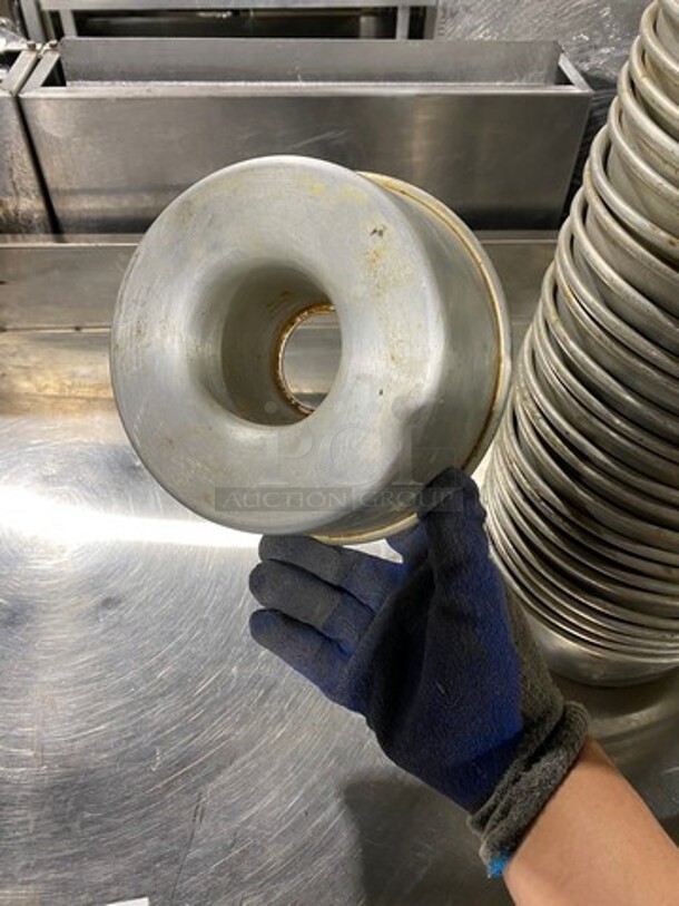 Stainless Steel Cake Pan Molds! 25x Your Bid! - Image 4 of 6