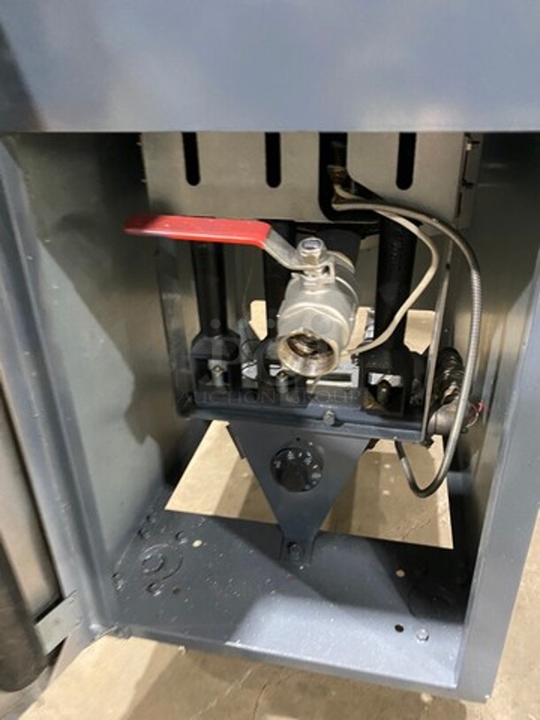 WOW! Vulcan Commercial Natural Gas Powered Deep Fat Fryer! With Frying Baskets! All Stainless Steel! On Castors! Working When Removed! Model: 1VEG35M1 SN: DV1157324 - Image 7 of 9
