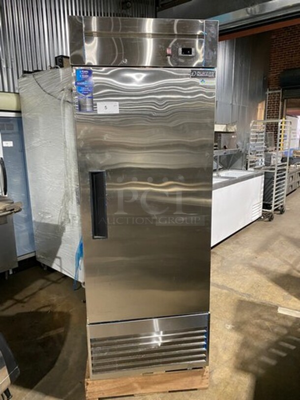 SWEET! NEW! SCRATCH-N-DENT! Dukers Commercial Single Door Reach In Freezer! Poly Coated Racks! All Stainless Steel! On Casters! POWERS ON, DOES NOT GO DOWN TO TEMPETURE! Model: D28F SN: 1097000DUK210722210800716 115V