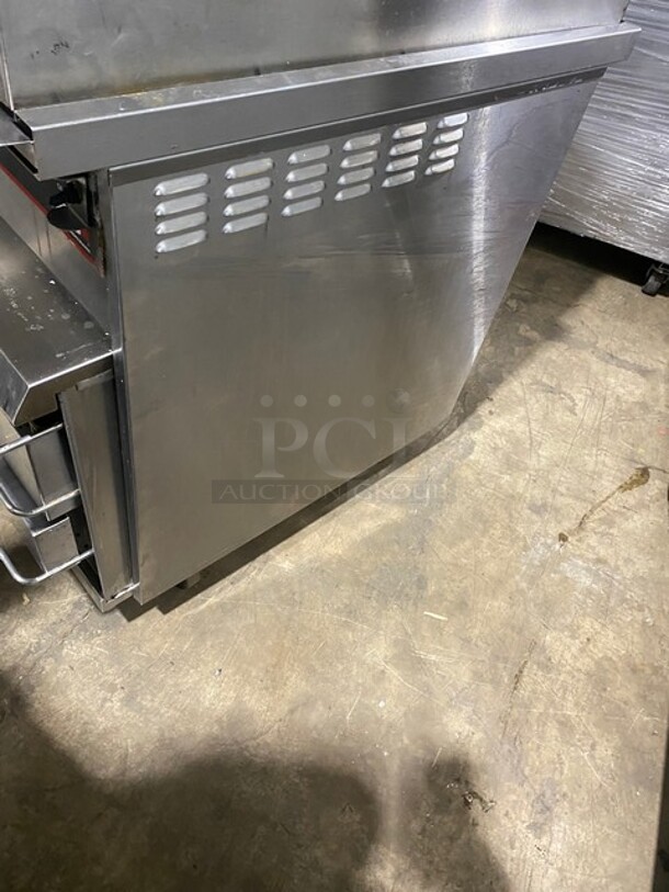 NICE! Carter Hoffmann Commercial Electric Powered 6 Drawer Crisp-N-Hold Station! All Stainless Steel! On Small Casters! Model: VCNH2W3SN2 SN: 012017629733 120V 60HZ 1 Phase! Working When Removed! - Image 4 of 8
