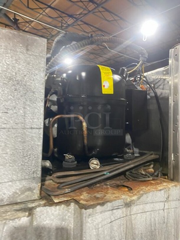 Traulsen One Door Stainless Steel Reach In Cooler! Model RLT132WUT Serial 150858! 115V 1 Phase!  - Image 10 of 10