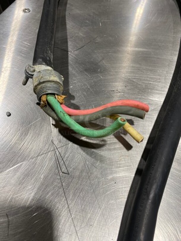 WOW! Alto Shaam Commercial Electric Powered Combitherm Convection Oven! With Metal Oven Racks! All Stainless Steel! On Small Legs! Model: 7.14ESISK SN: 1156437000 208/240V 3 Phase - Image 9 of 9