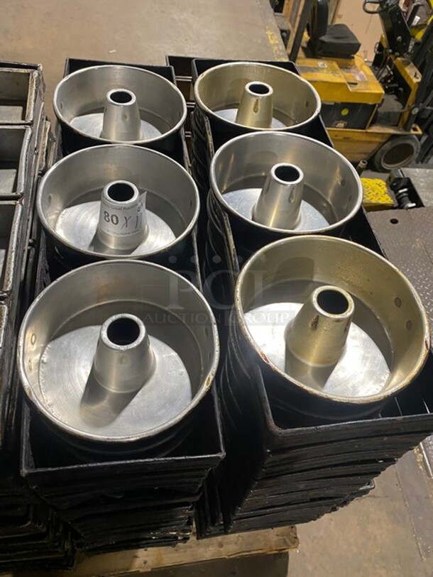 Stainless Steel Cake Molds! 11x Your Bid! - Image 1 of 3