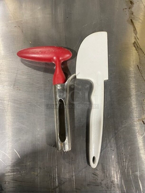 ALL ONE MONEY! MISCELLANEOUS! Includes Pizza Cutter, Handheld Can Opener And More! - Image 2 of 5