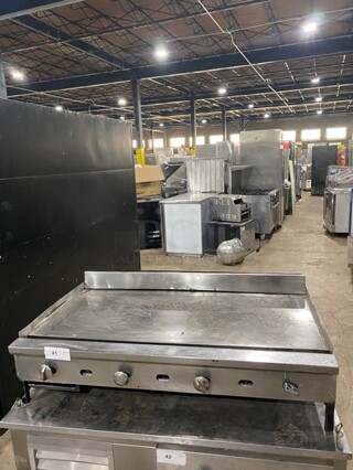 Wow! Jade Range Natural Gas Powered 48 Inch Polished Top Flat Griddle! On Legs!