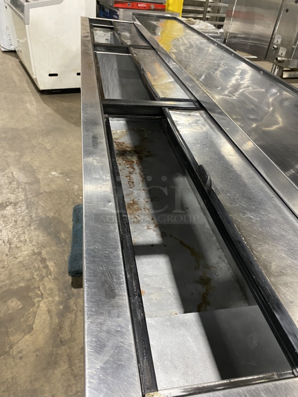 True Commercial Bar Back Bottle Cooler! With 3 Sliding Top Doors! MODEL:TD-95-38 Serial 6559560! 115 Volts 1 Phase! - Image 5 of 8